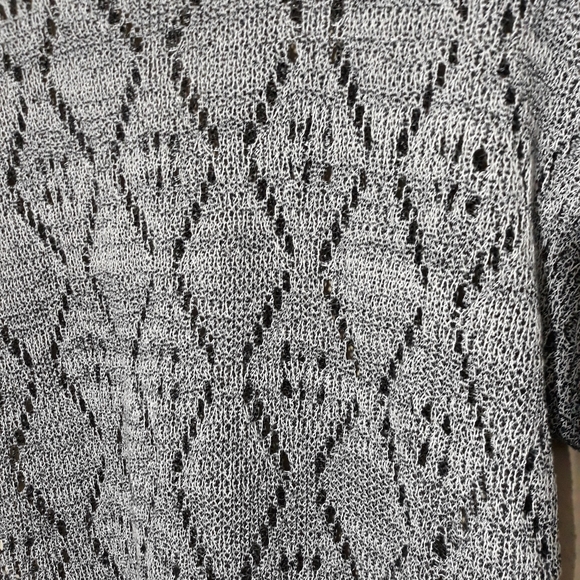 Leo and Nicole womens top size L - Picture 5 of 5